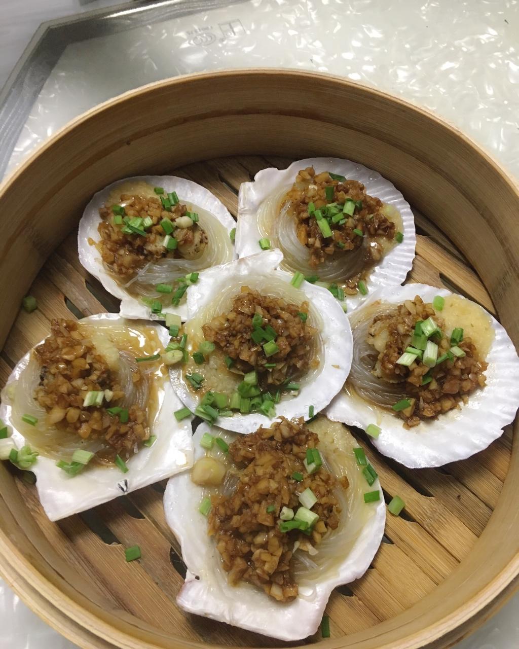 【视频】蒜蓉粉丝蒸扇贝