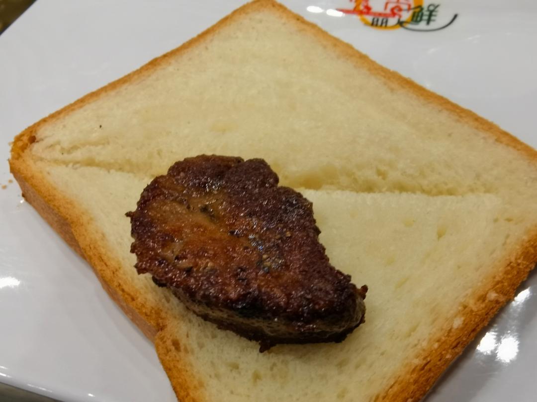 在家也能吃法餐～香烤鹅肝(烤箱版)