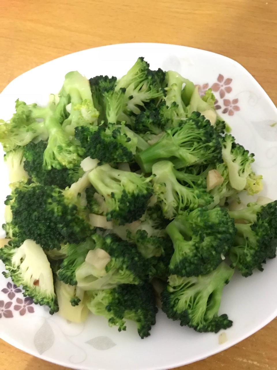 蚝油蒜蓉西兰花