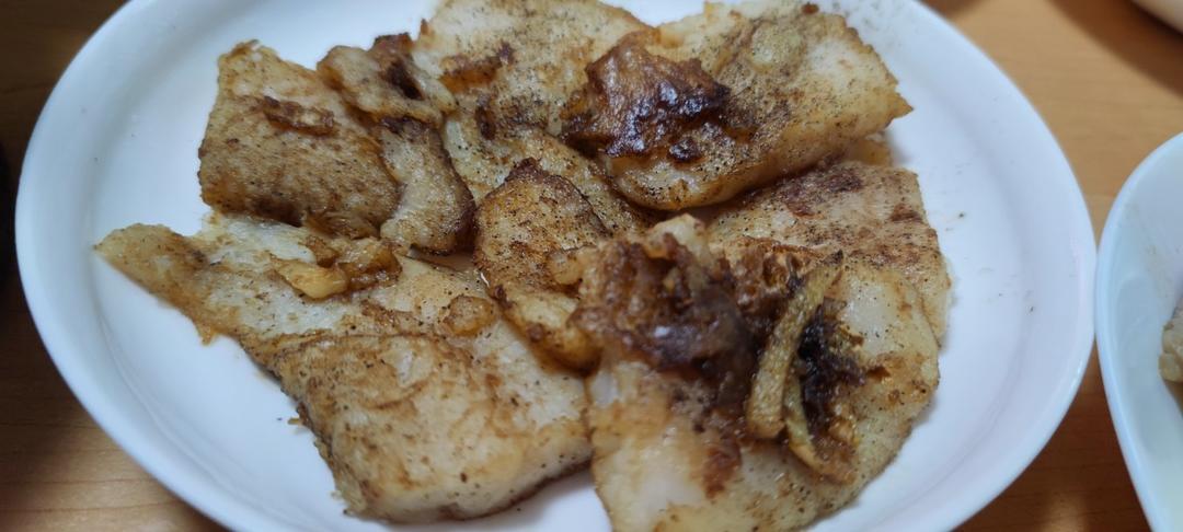 香煎巴沙鱼（龙利鱼）