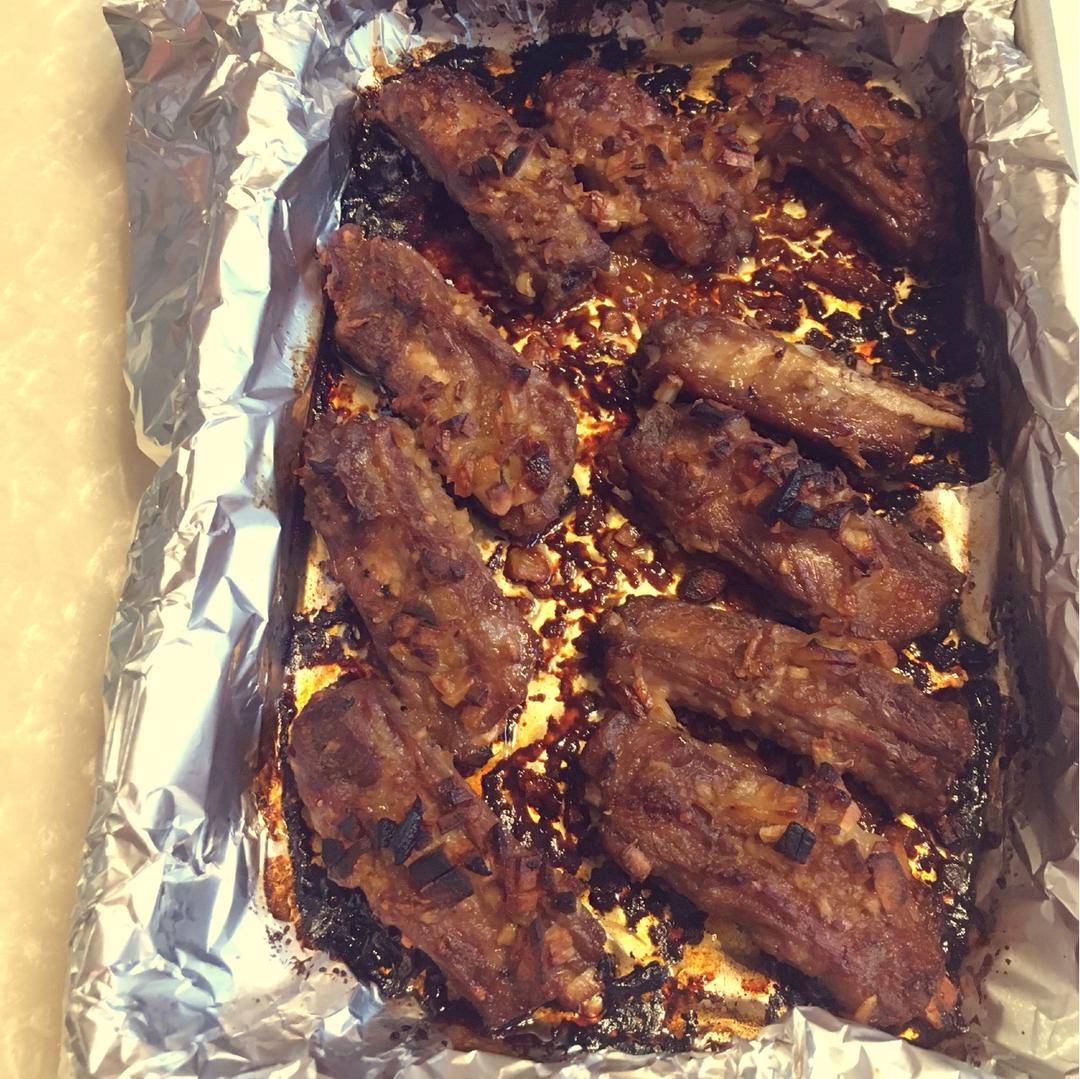 香到骨头里的蒜香排骨（烤箱）