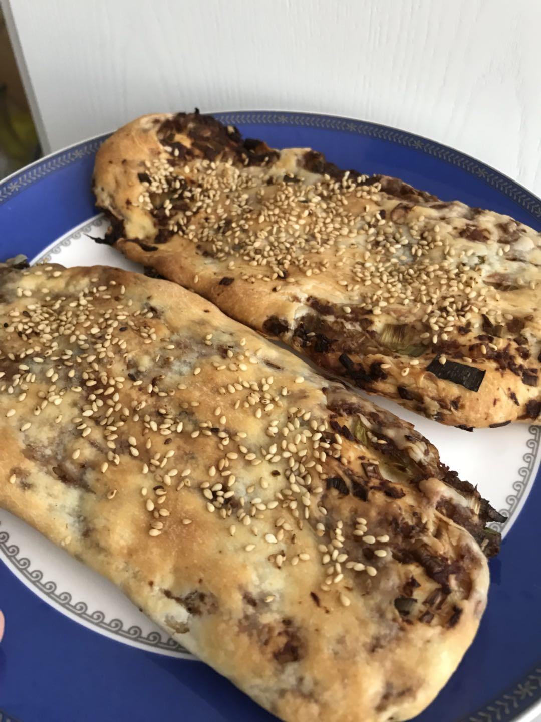 梅干菜鲜肉锅盔