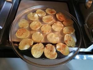 土豆片或茨菇片（微波炉版）的做法 步骤5