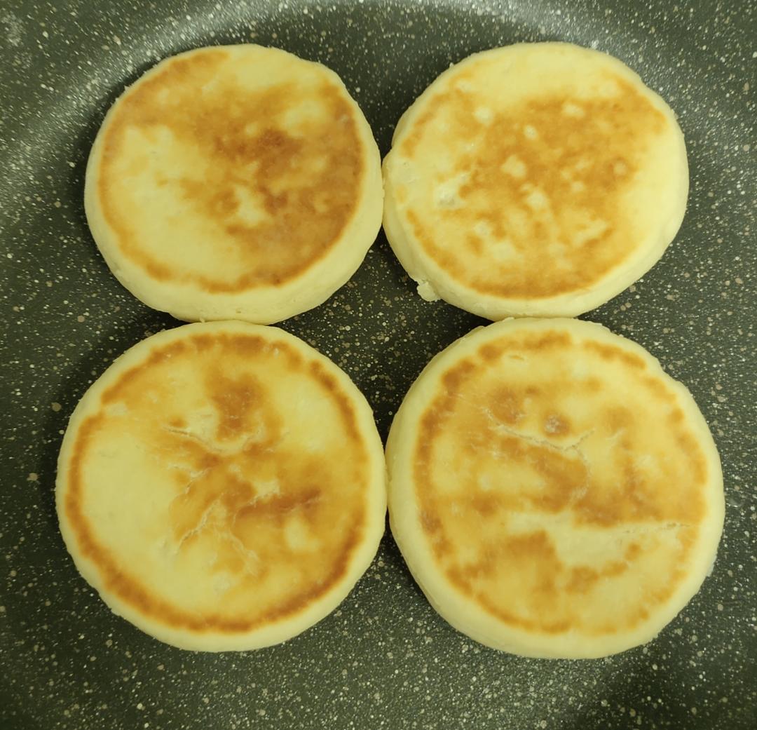 松软养胃的山药饼      （高营养低热量）