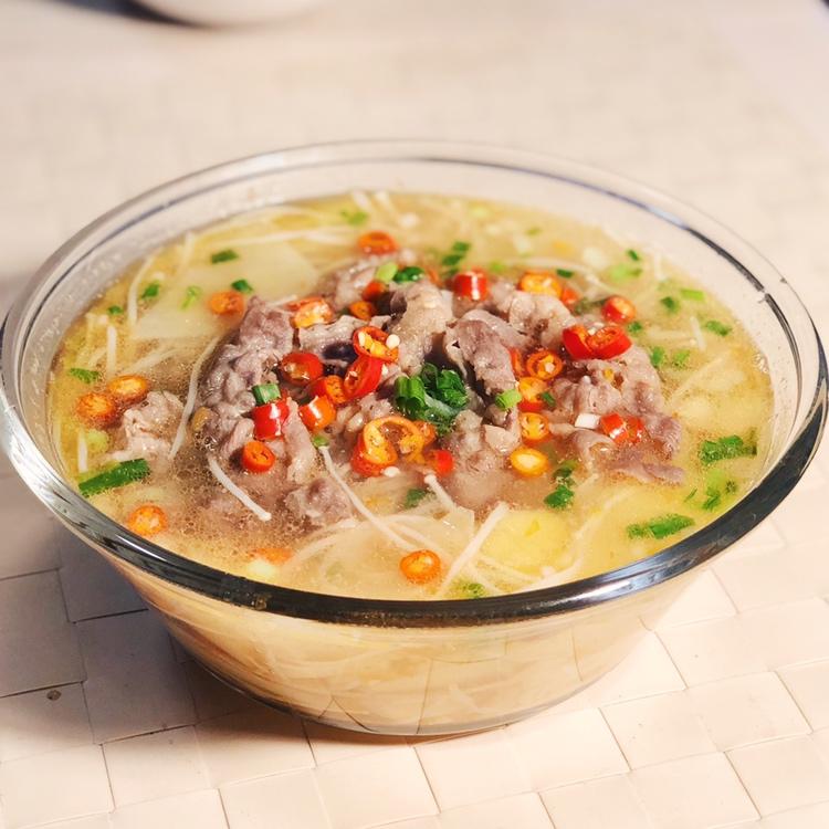 酸汤肥牛