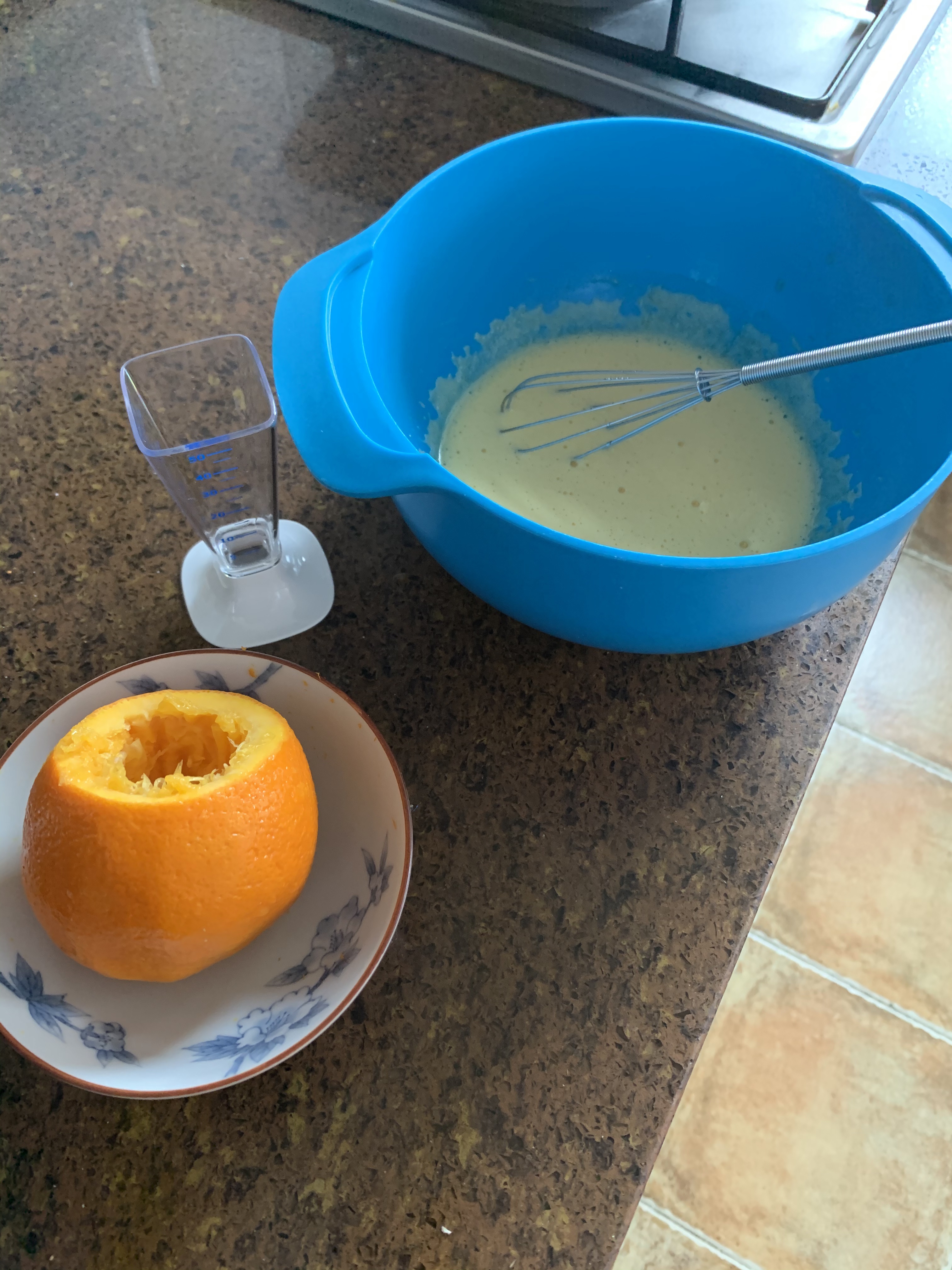 香橙小纸杯蛋糕的做法 步骤1