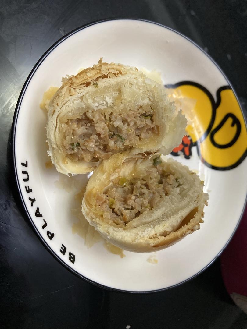 泳式鲜肉榨菜月饼