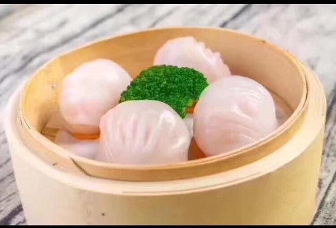 酒店里的虾饺皮的制作的做法