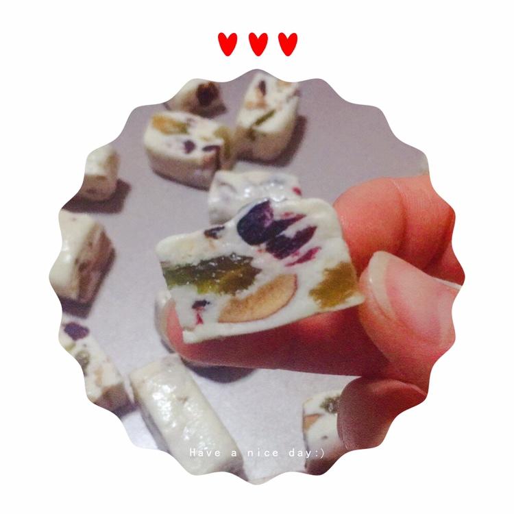 蔓越莓牛轧糖