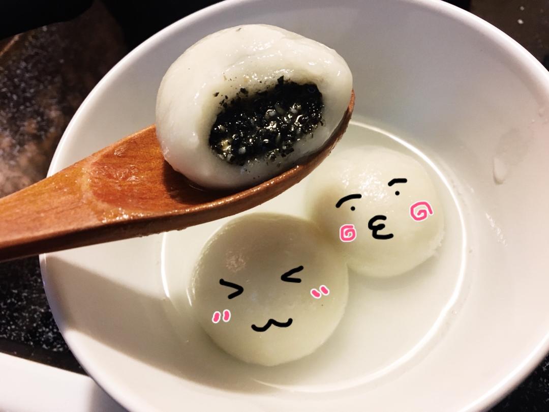 黑芝麻汤圆