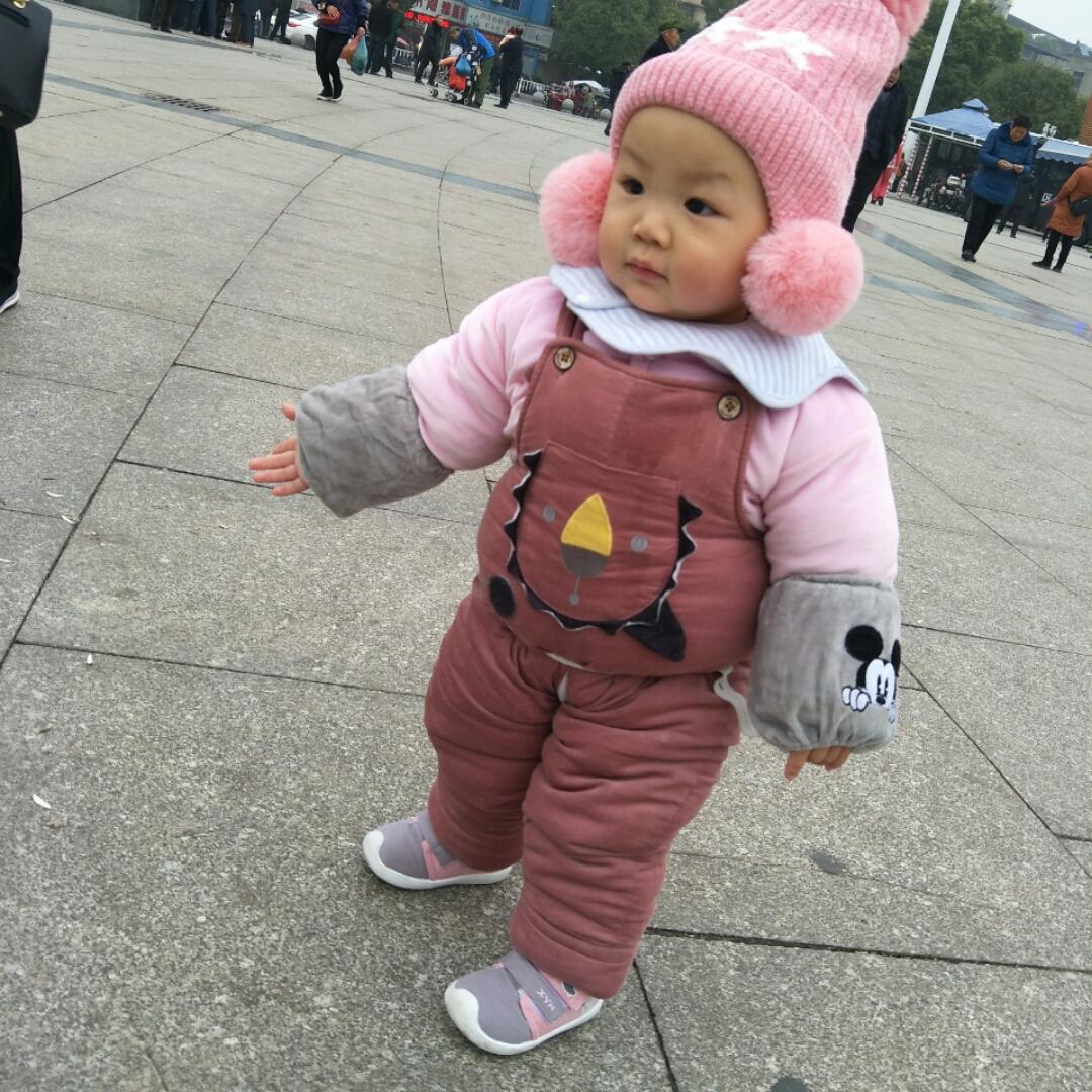 燕子小吃货
