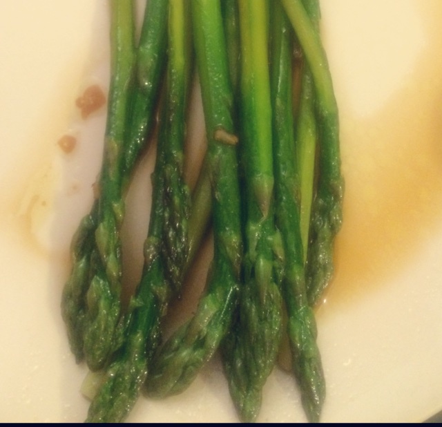 白灼芦笋