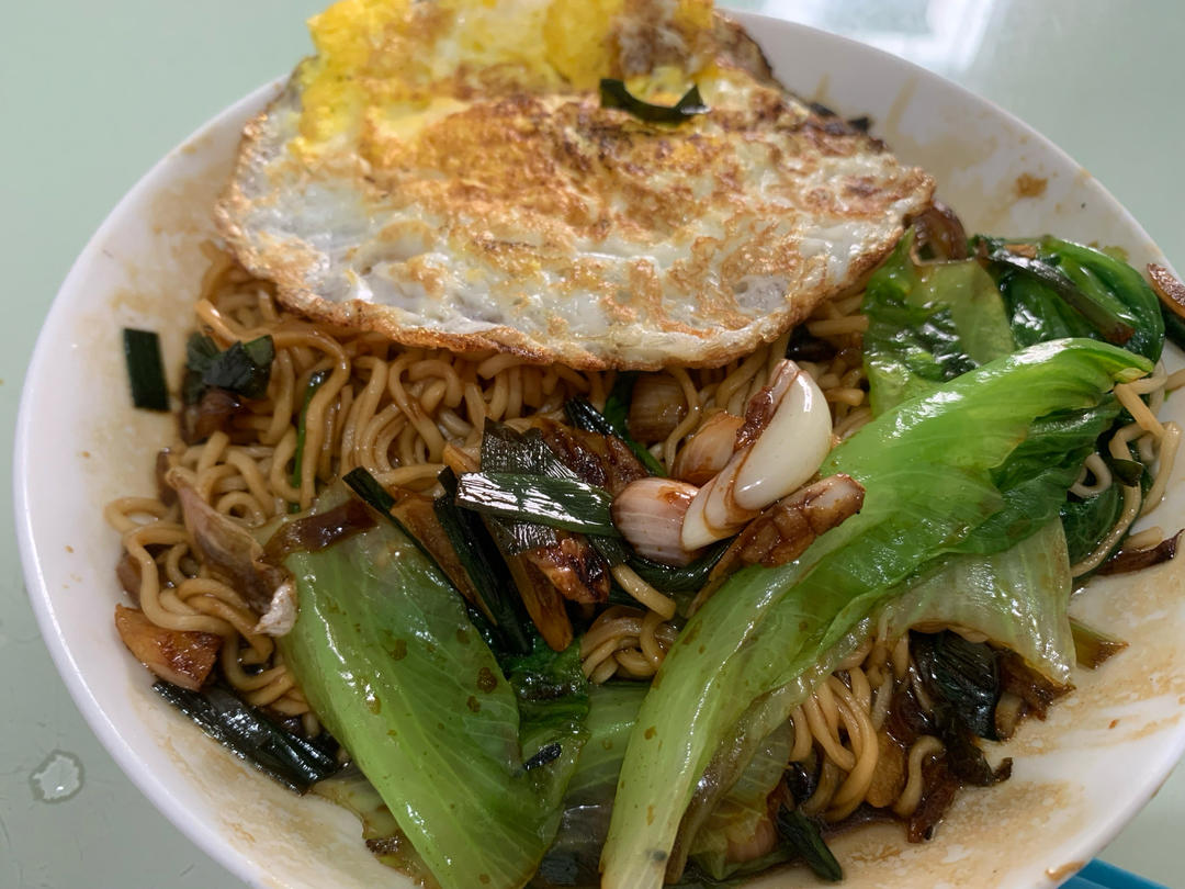 10分钟搞定的一碗葱油拌面