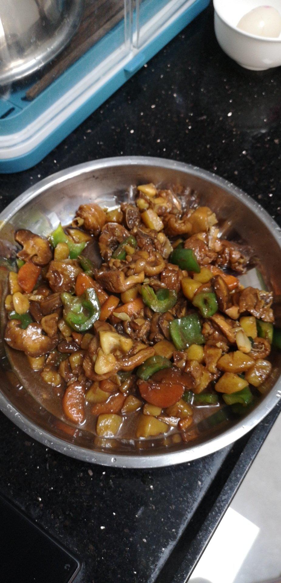 家常黄焖鸡米饭