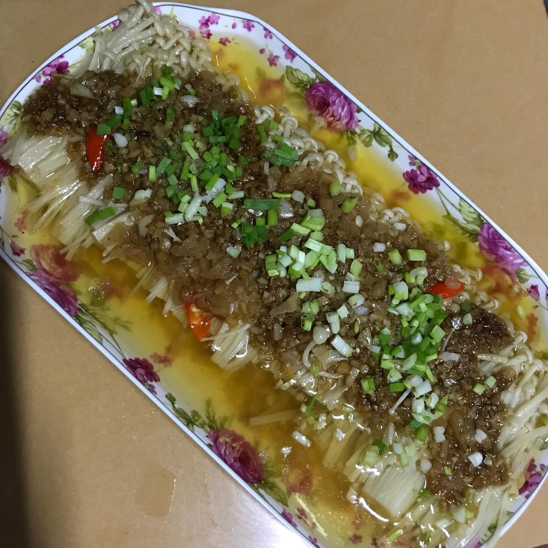 蒜蓉蒸金针菇粉丝（小心上瘾）