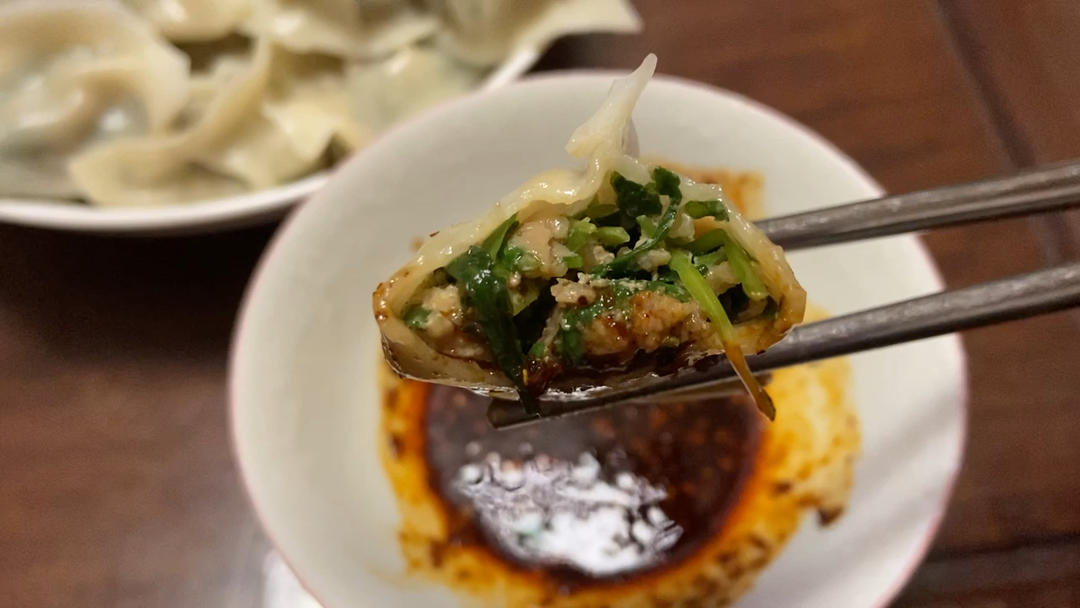 荠菜鲜肉饺子