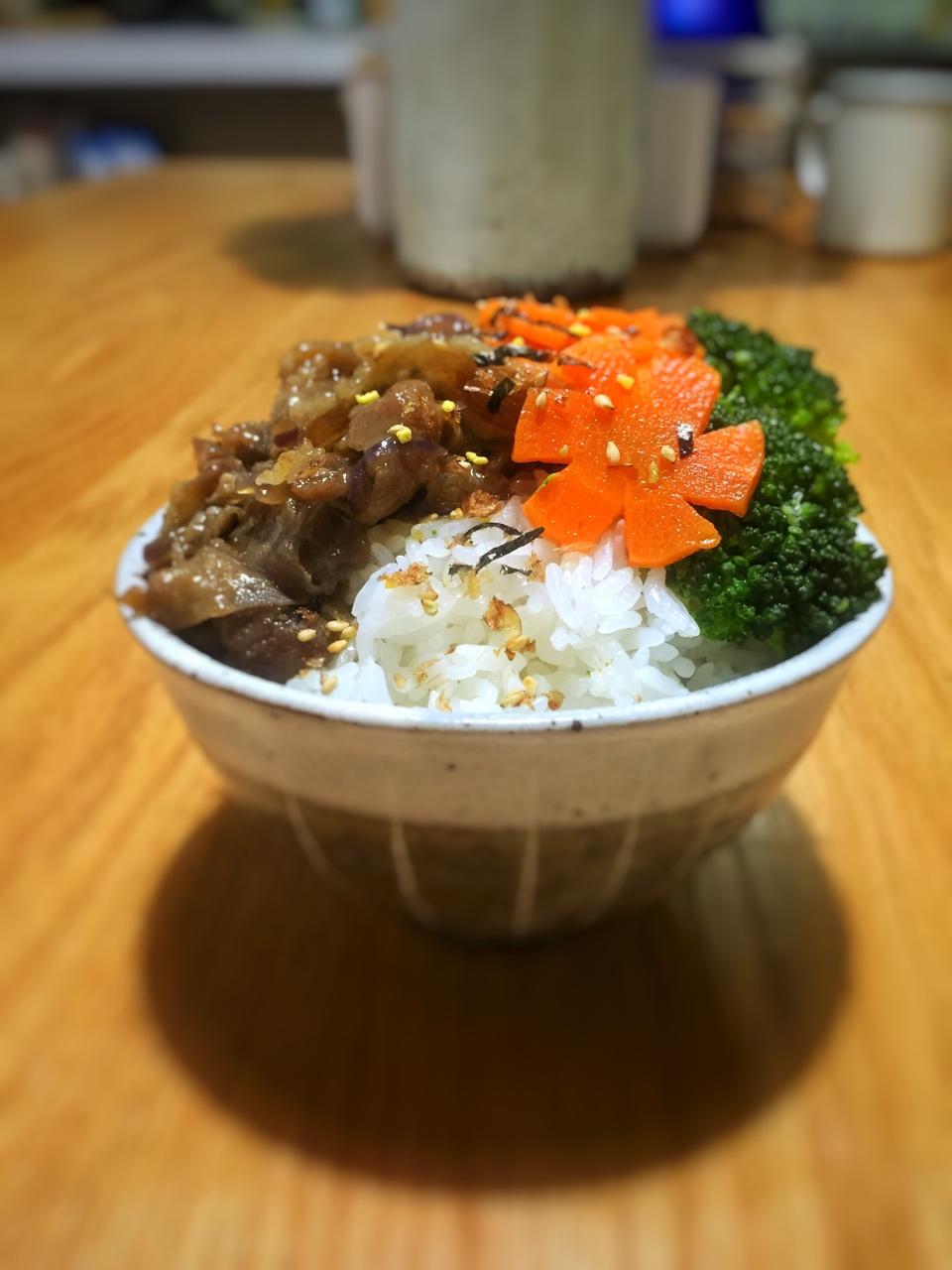 肥牛饭