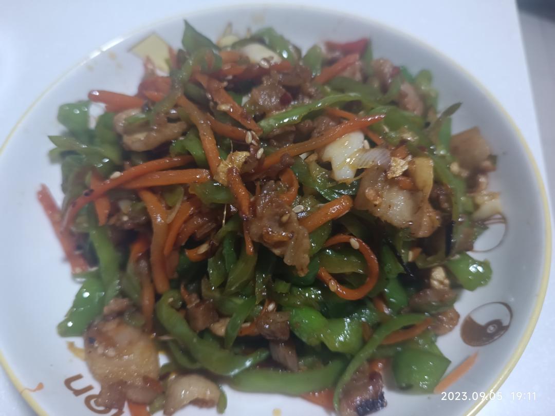 青椒炒肉片