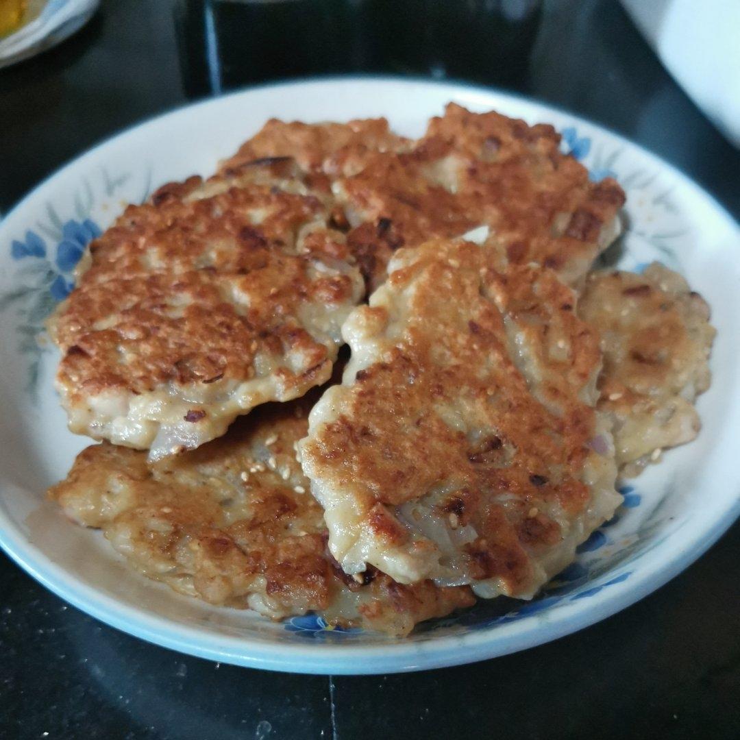 鲜脆！鱿鱼莲藕煎饼