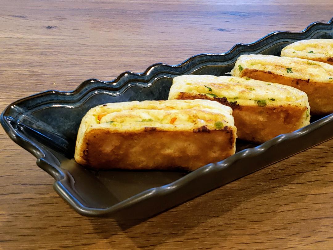 鸡蛋火腿葱什锦发面切饼