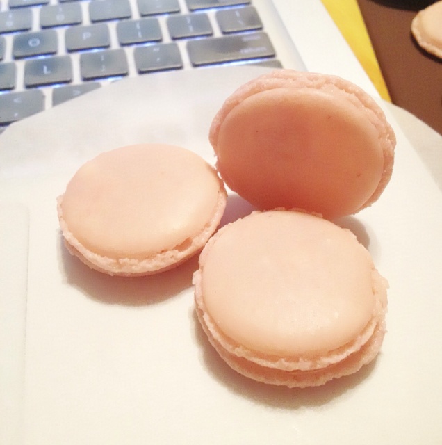 马卡龙(杏仁蛋白糖饼)