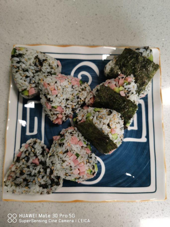 日式三角饭团