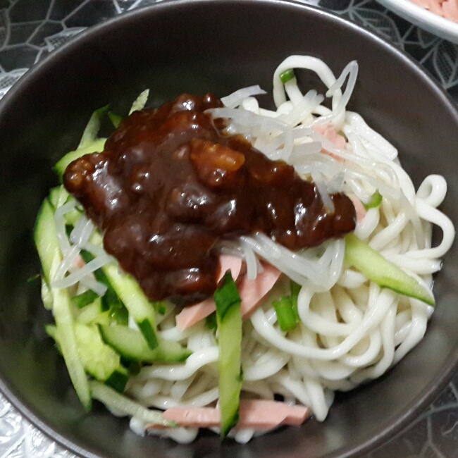 老北京炸酱面