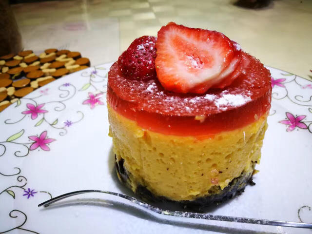 草莓慕斯