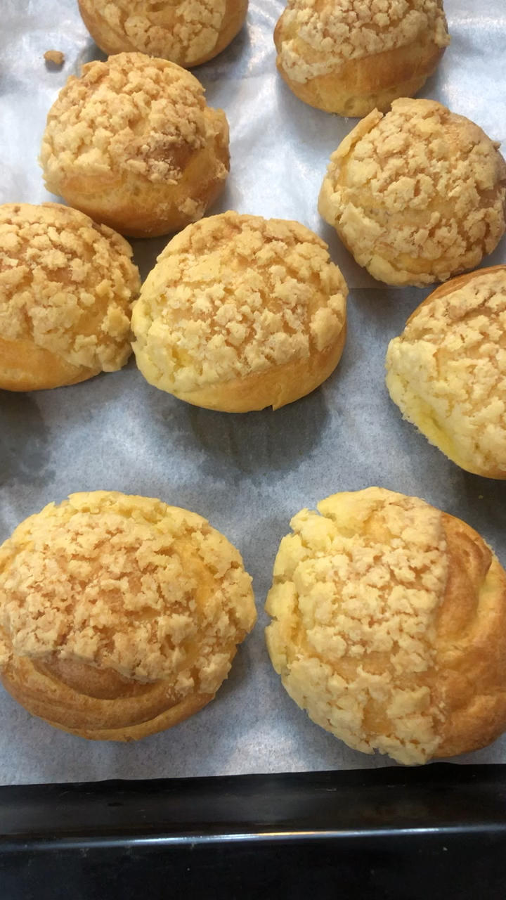 十分美味的酥皮泡芙