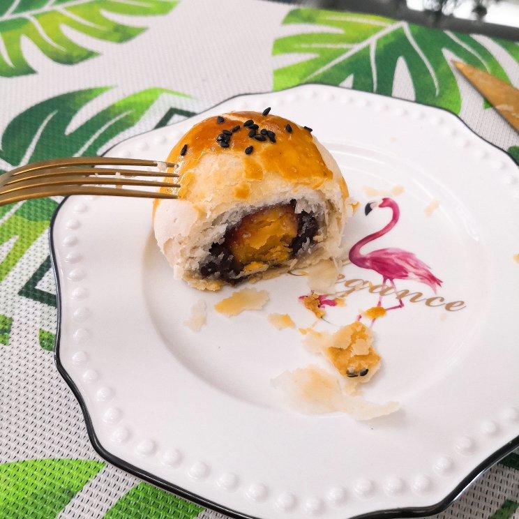 自制网红蛋黄酥