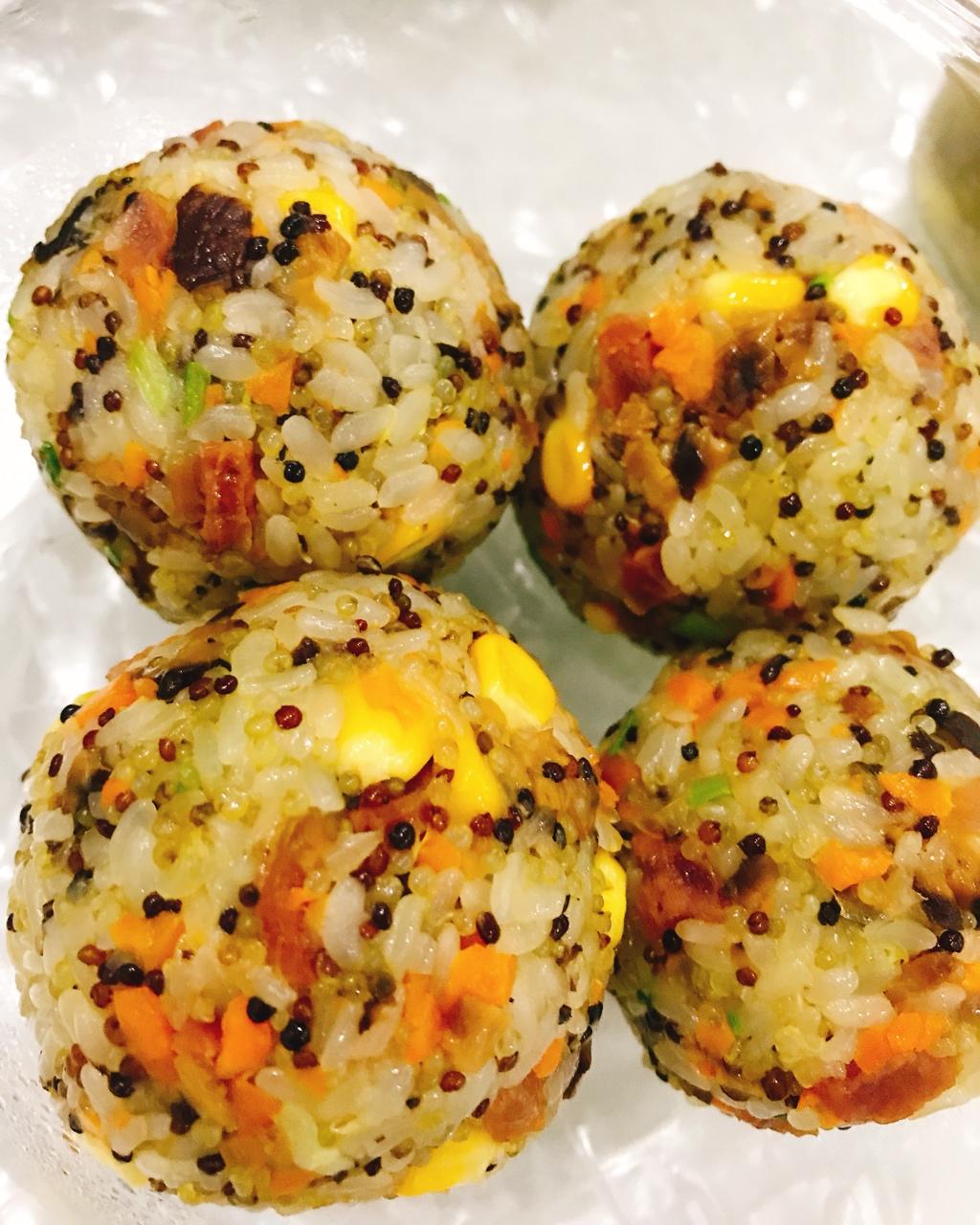 藜麦饭团