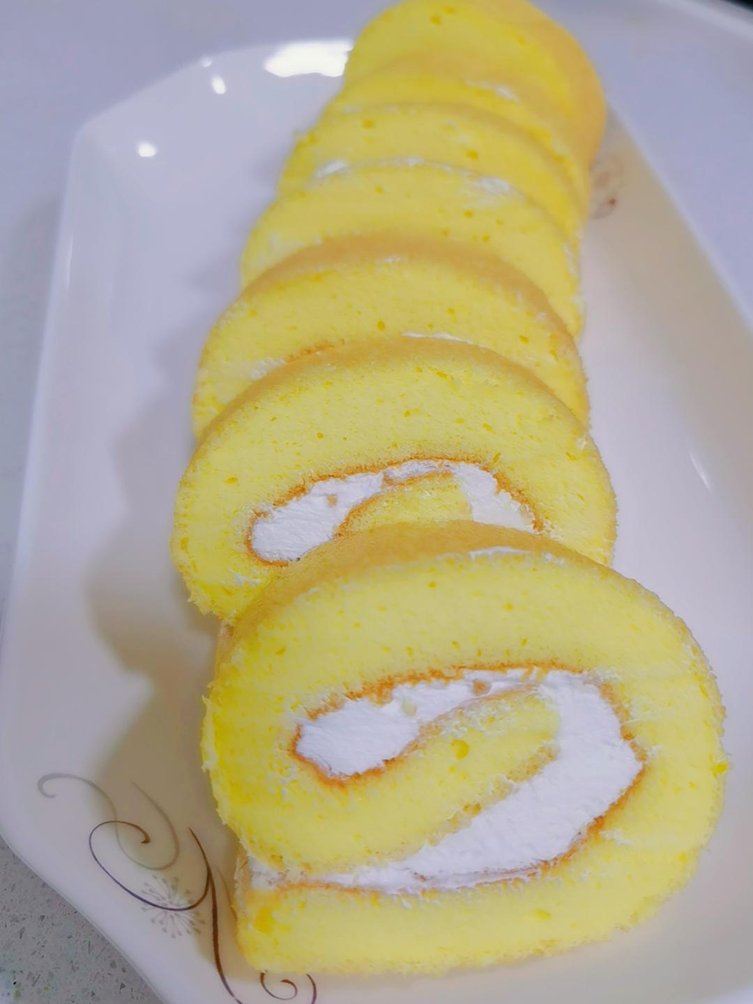 蛋糕卷这样做‼️不掉皮不开裂（小视频食谱）