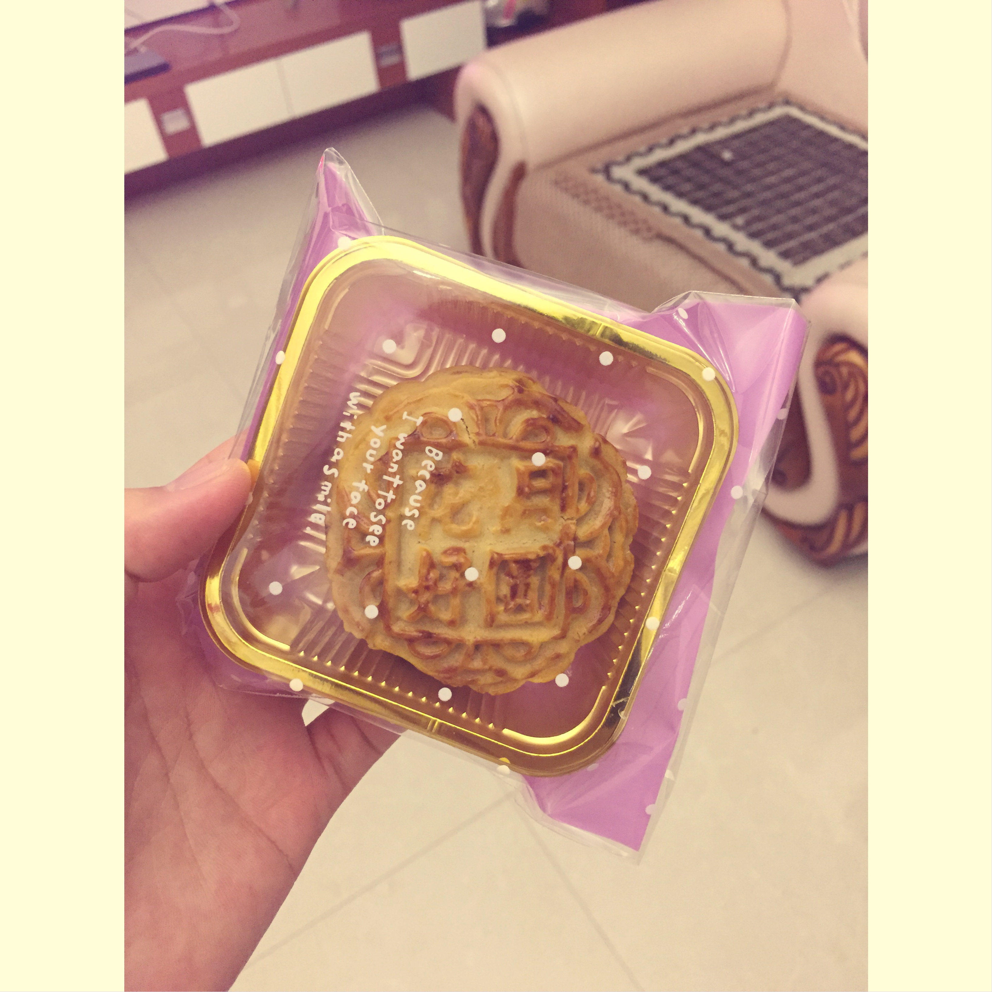 广式月饼－－蛋黄豆沙月饼