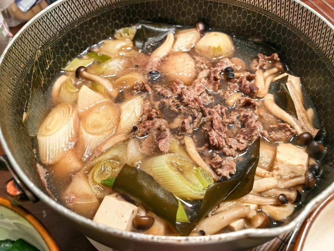 梶山葉月的日本乡土料理-山形芋煮