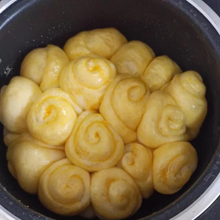 电饭煲做面包，不用黄油，不用面包机，照步骤做一定成功