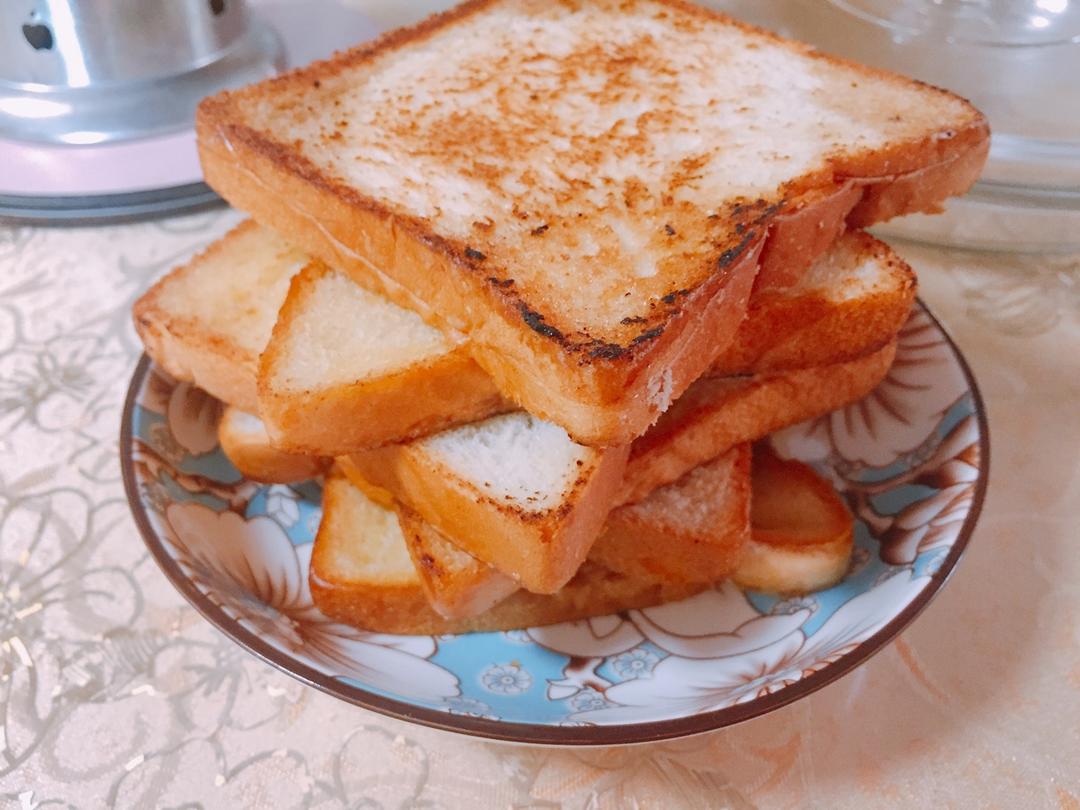 黄油吐司