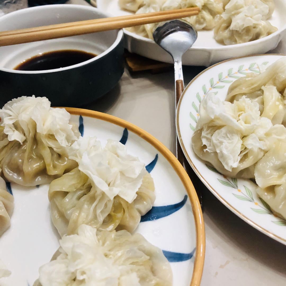 正宗内蒙羊肉稍美（烧麦）