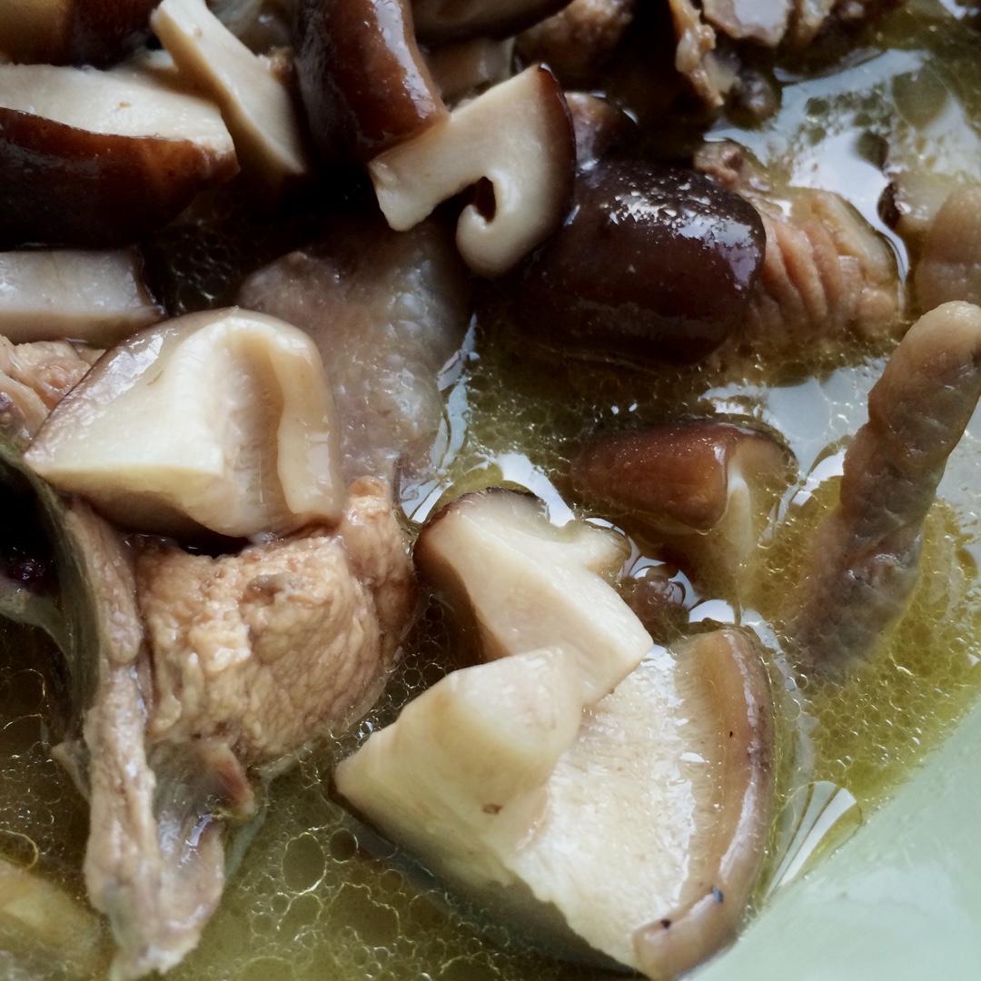 香菇炖鸡