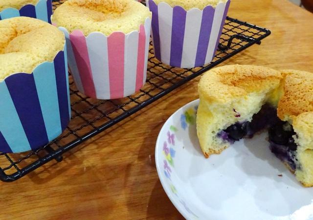 蓝莓酸奶蛋糕--（无油版）的做法