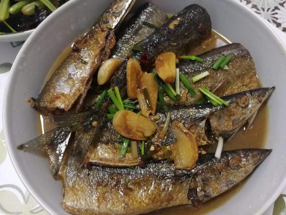 红烧秋刀鱼