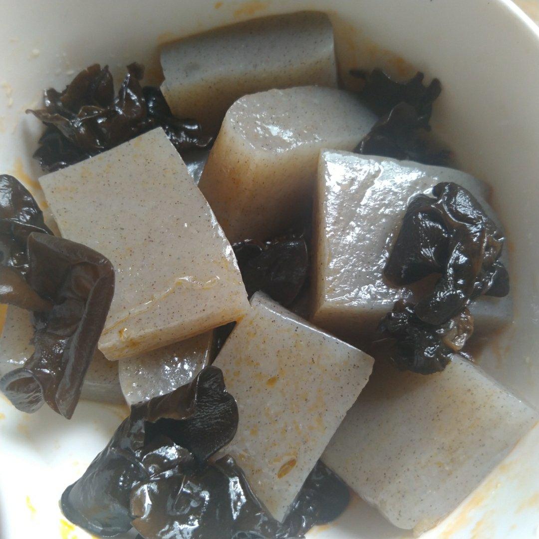 健康素食：凉拌黑木耳豆腐