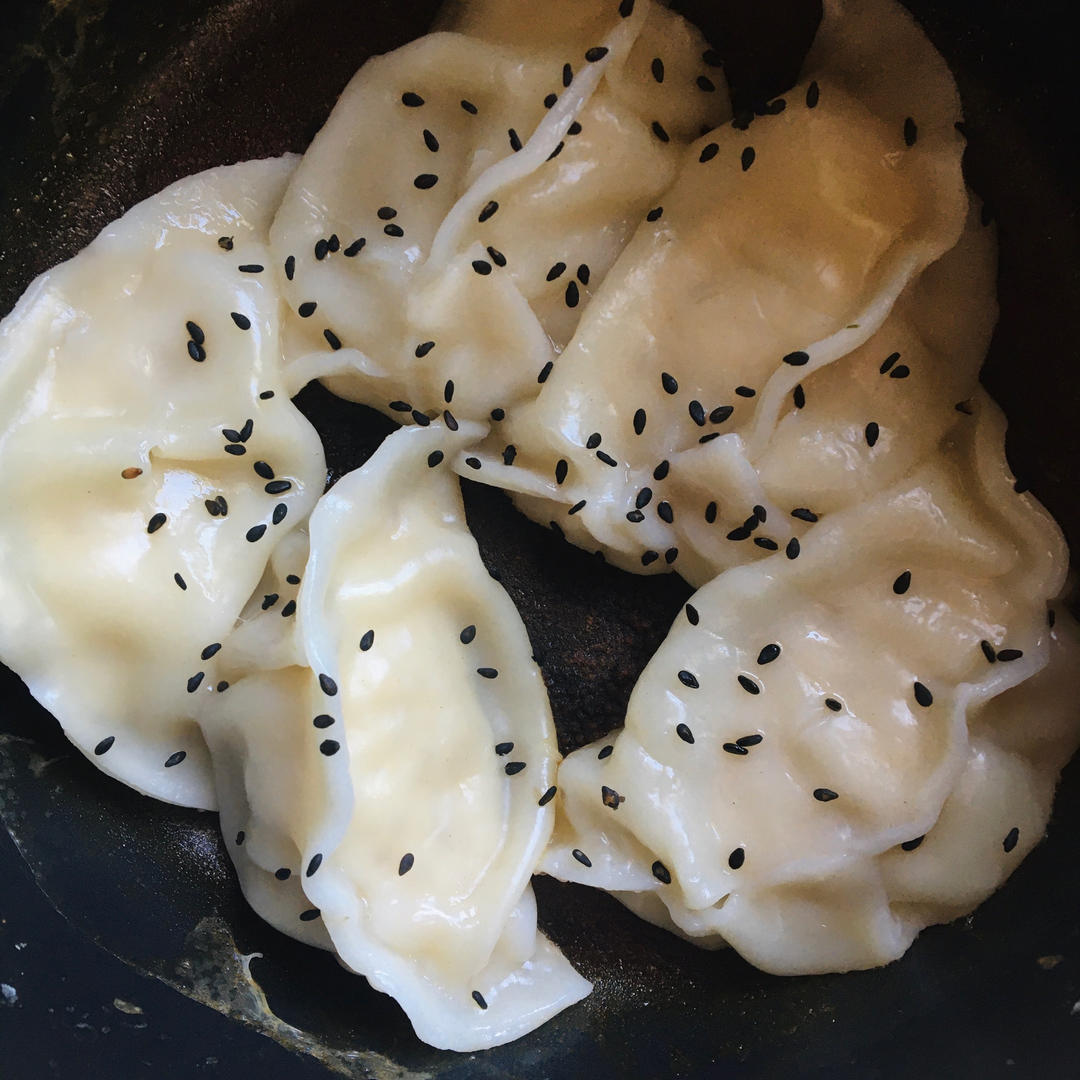 无油脆底水煎饺~速冻素煎饺~低脂又快手