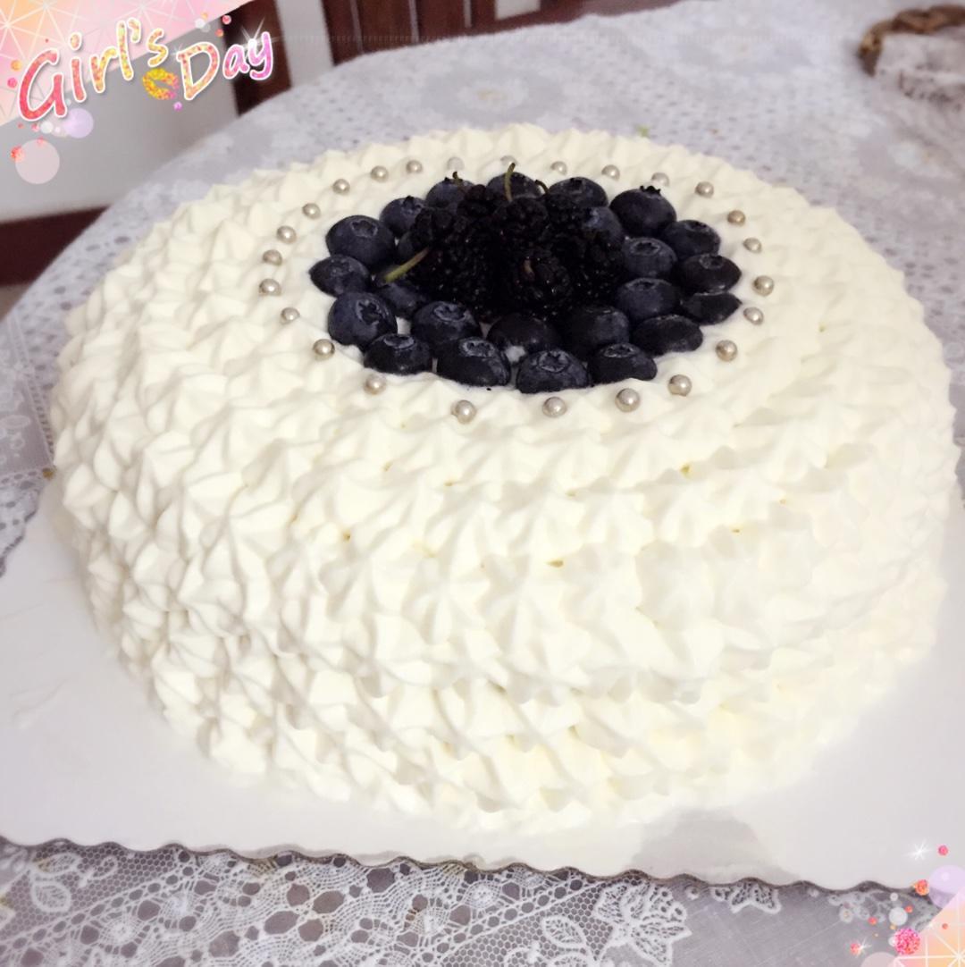 黑白配简约蛋糕的做法