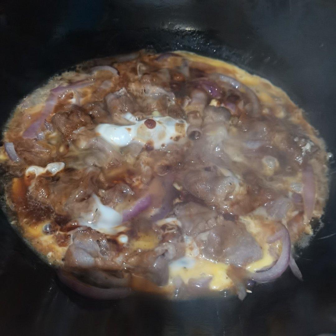 【搬运】抱蛋肥牛饭（原Po知乎：添饭小哥哥）