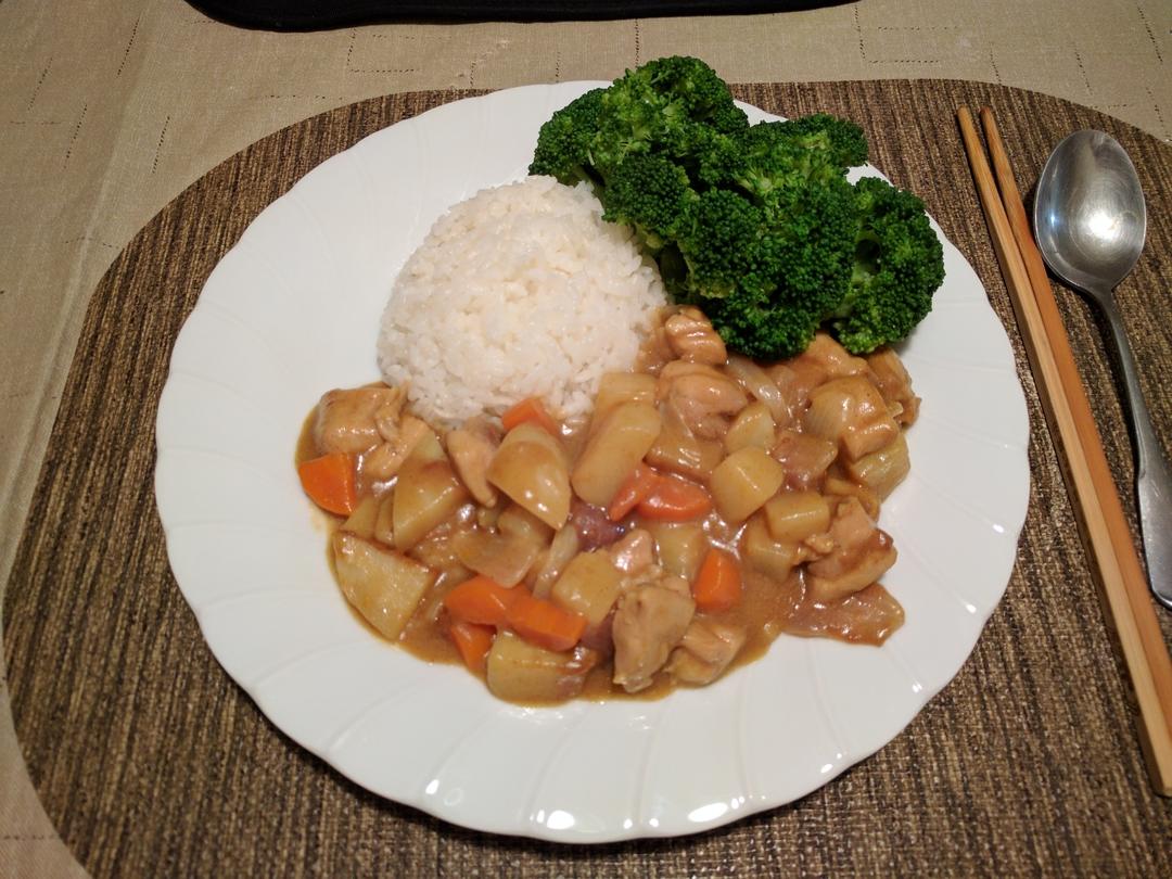 零失败日式咖喱鸡肉饭！！最正宗日本家庭做法！简单又好吃！
