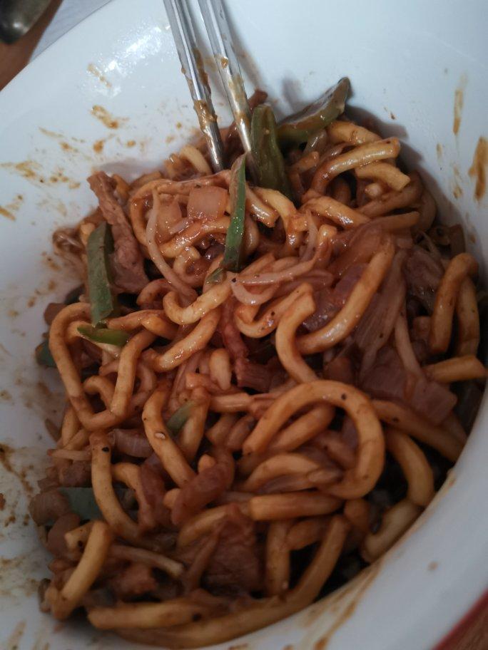 【好吃到舔盘的乌冬面】
