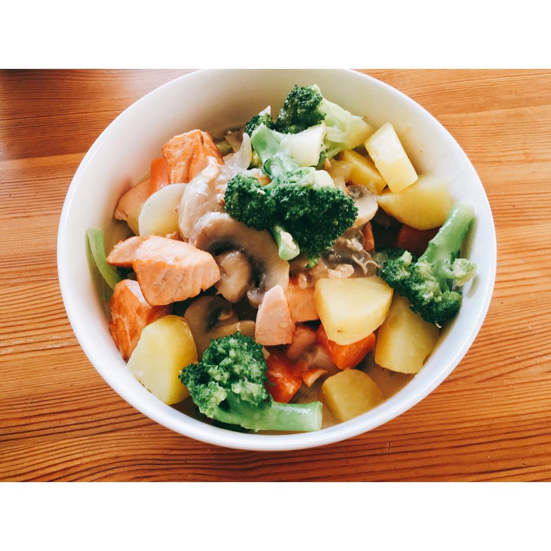 三文鱼奶油炖菜+芝士焗饭【曼食慢语】