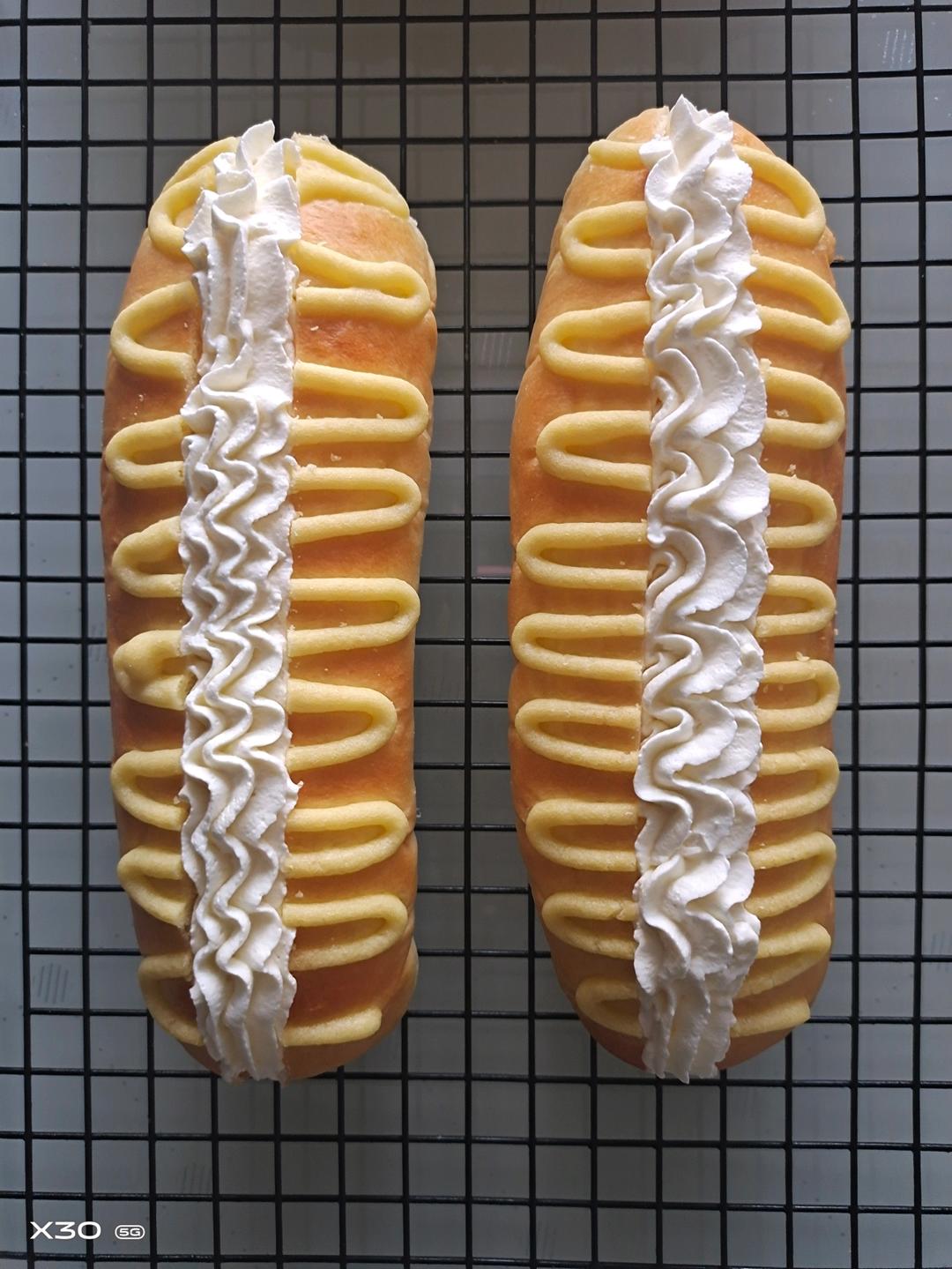 视频🐛经典｜毛毛虫面包｜美味松软｜奶味浓郁｜一口一个满足