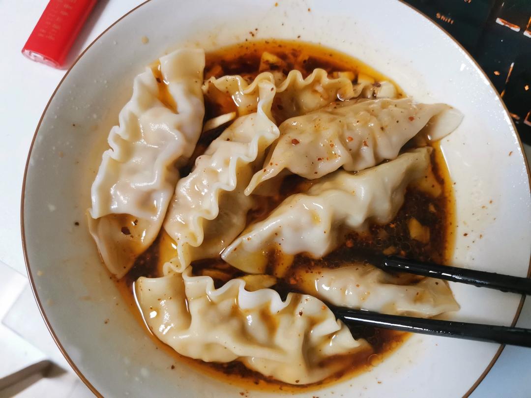 🔥五分钟搞定❗️酸辣开胃一吃就上瘾的酸汤水饺