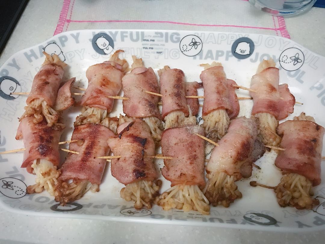 香煎培根金针菇卷